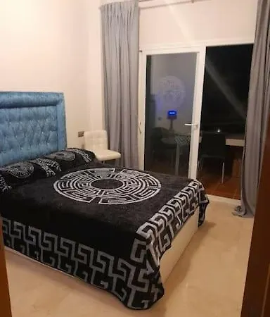 De Lujo Estepona